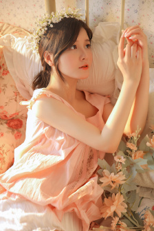 樱桃角色红红